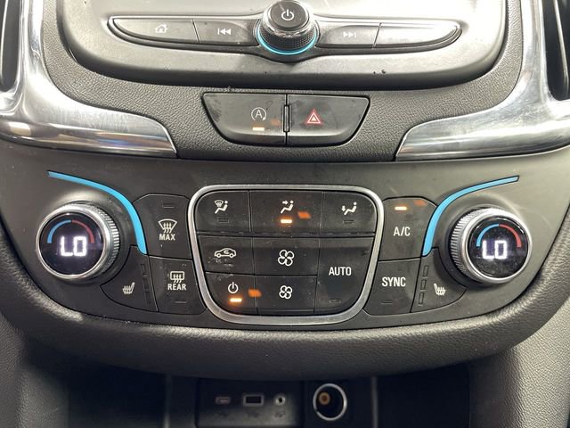 Used 2022 Chevrolet Equinox LT AWD/4WD image 19