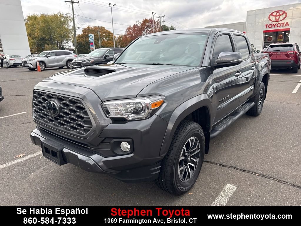 Used 2023 Toyota Tacoma 4x4 Double Cab image 4