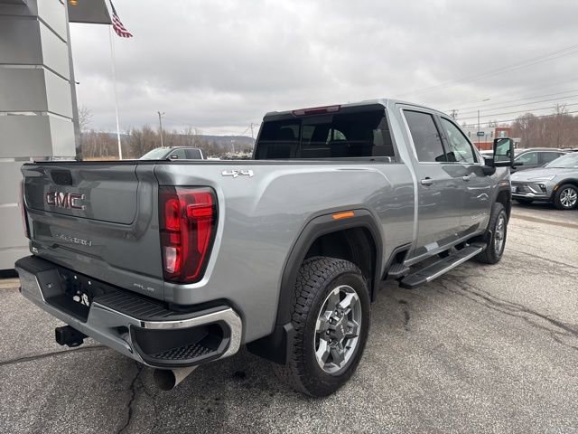 Used 2025 GMC Sierra 2500 SLE w/ SLE Value Package; image 7