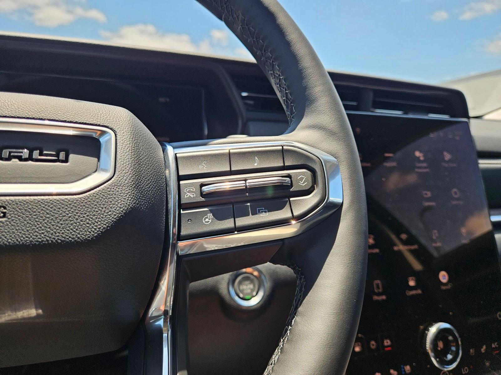 New 2026 GMC Terrain Denali AWD/4WD image 13
