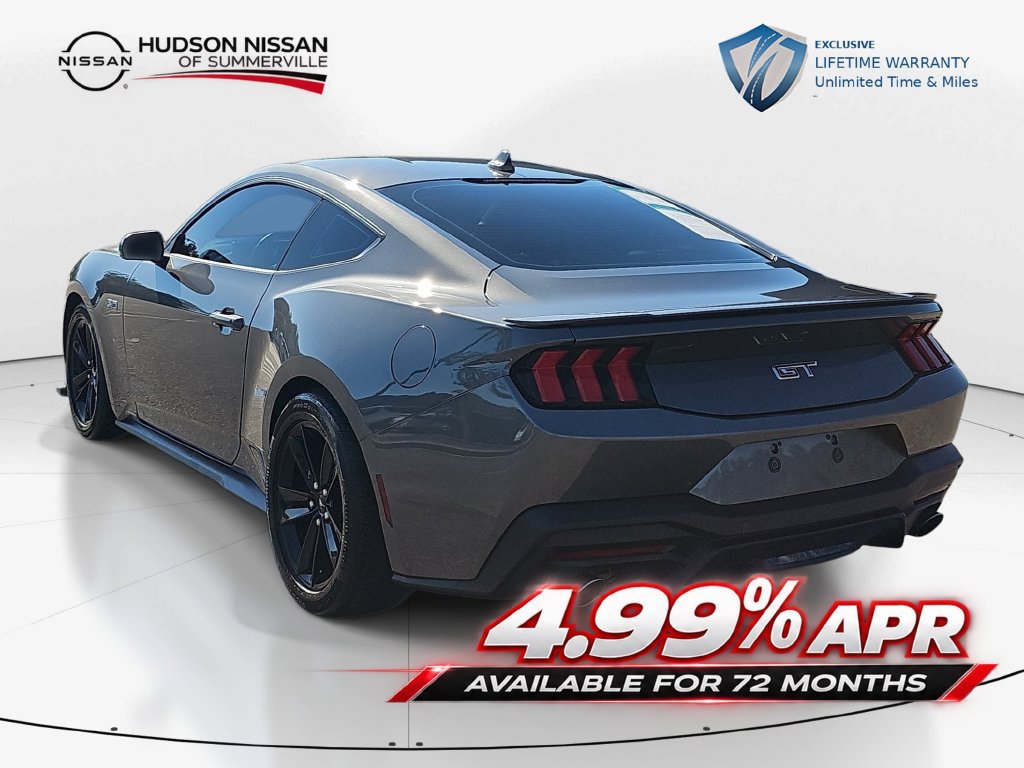 Used 2025 Ford Mustang GT RWD image 9
