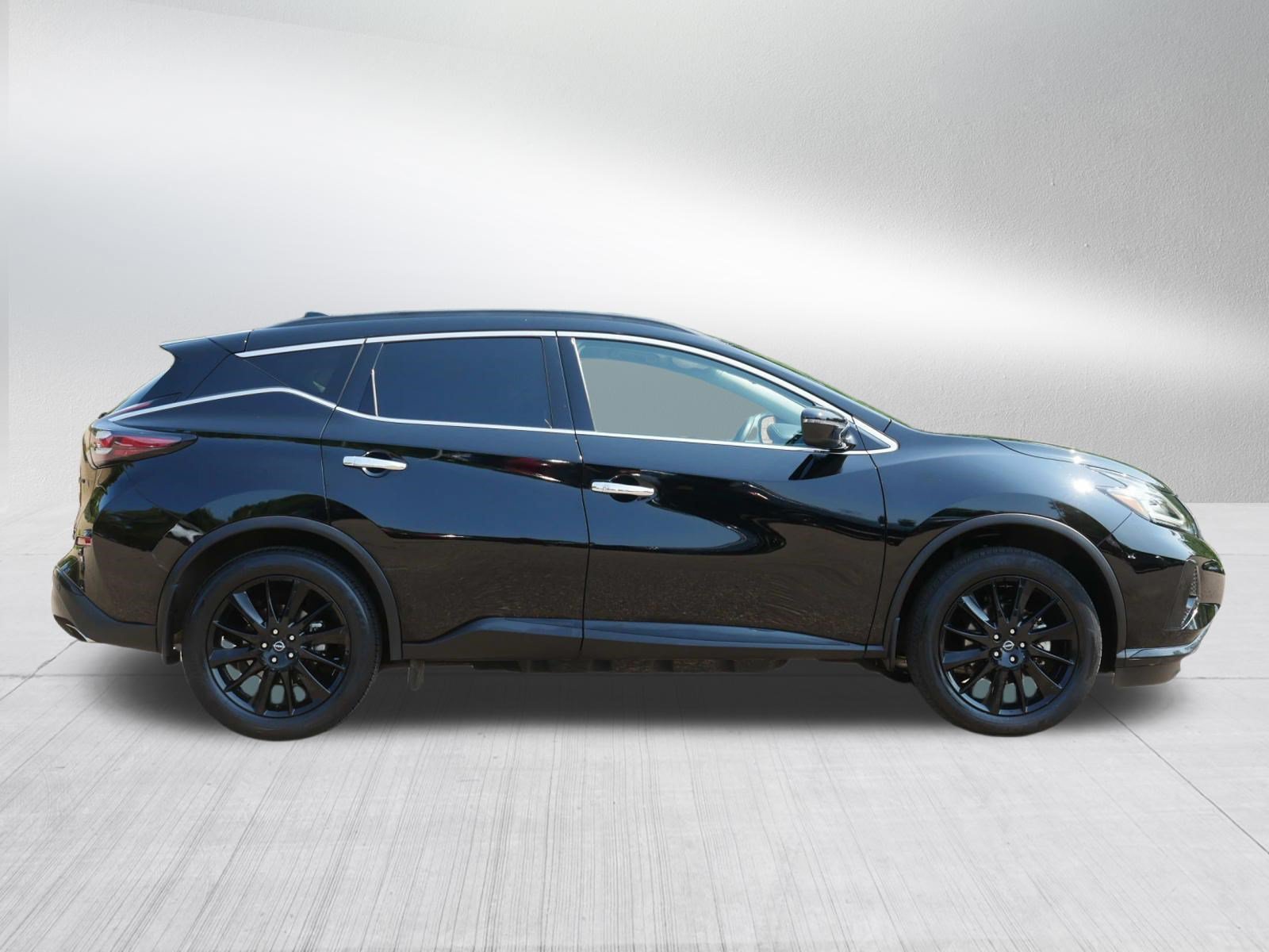 Certified 2024 Nissan Murano SV w/ SV Midnight Edition Package AWD/4WD image 8