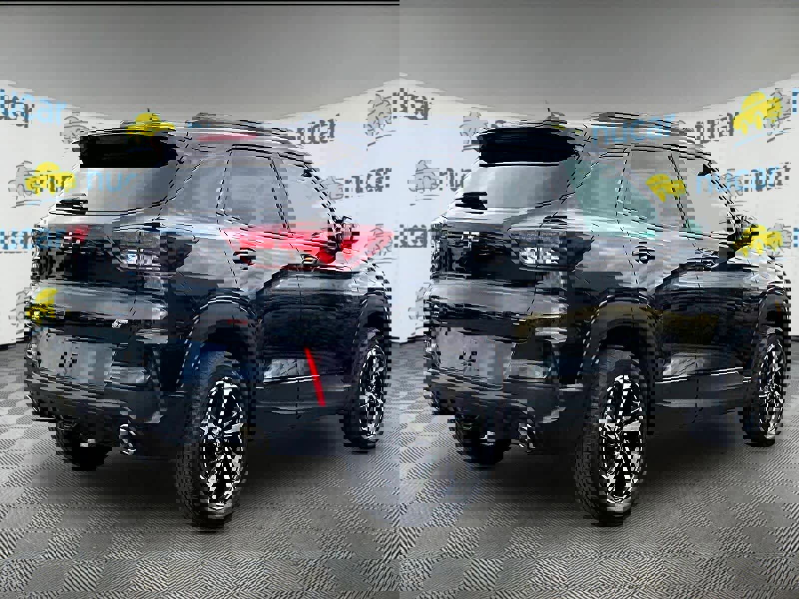 Used 2023 Chevrolet TrailBlazer RS w/ Technology Package AWD/4WD image 6