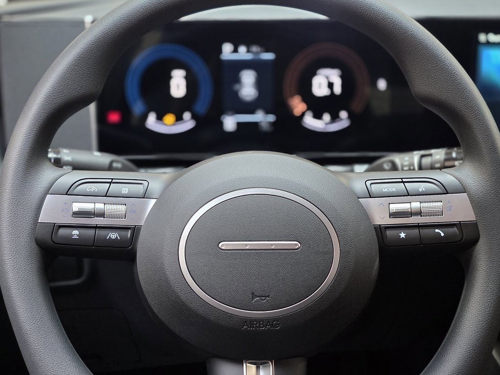 New 2026 Hyundai Tucson SE image 21