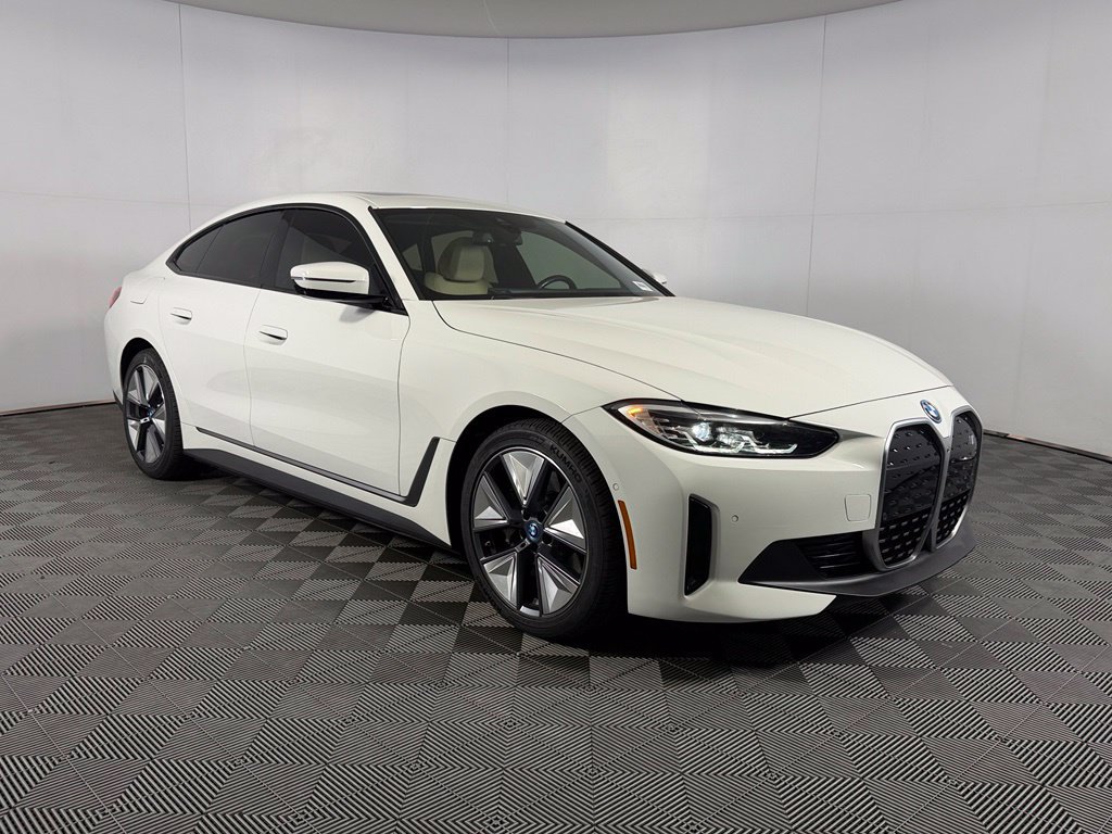 Used 2023 BMW i4 eDrive40 w/ Premium Package RWD image 2