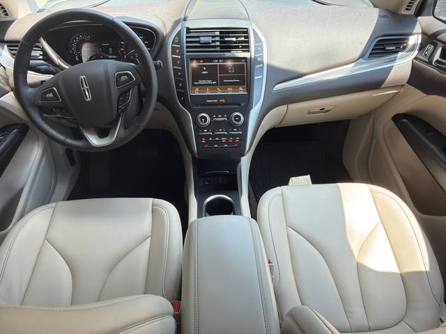 Used 2017 Lincoln MKC Premiere FWD image 22