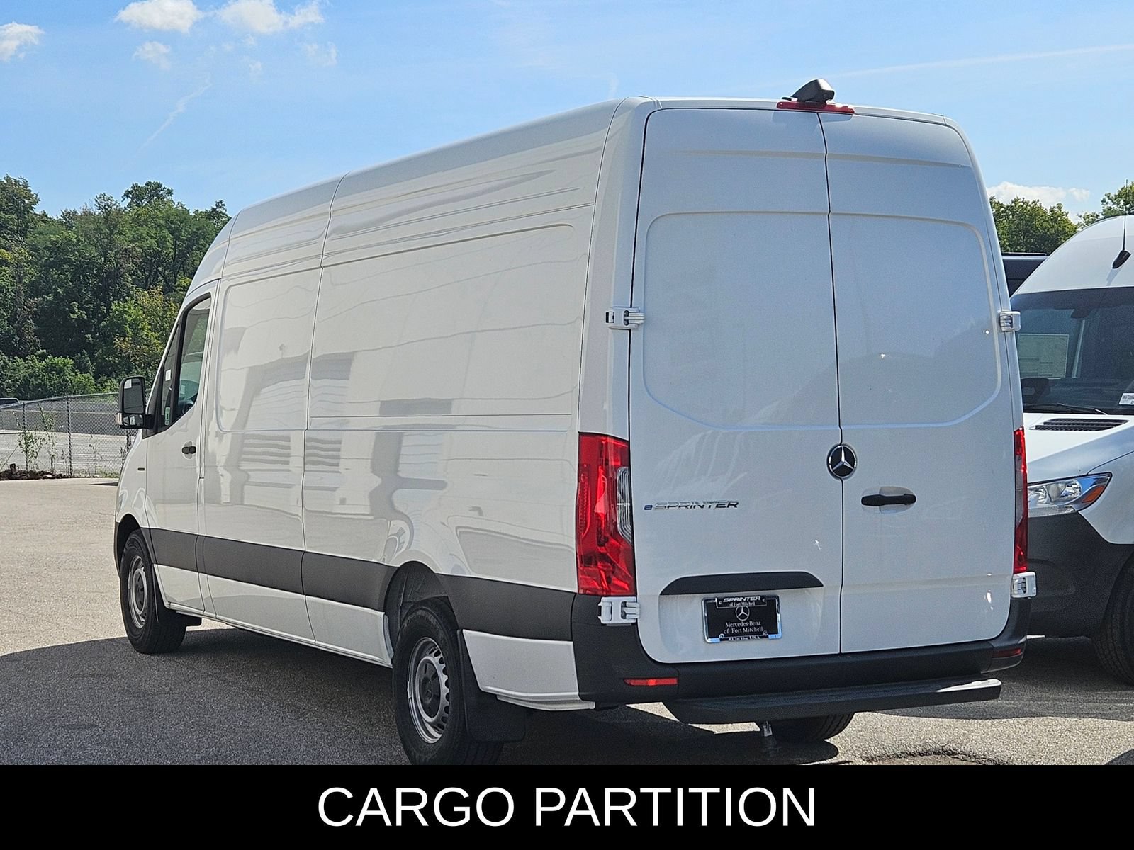 New 2025 Mercedes-Benz eSprinter 170 Cargo image 6