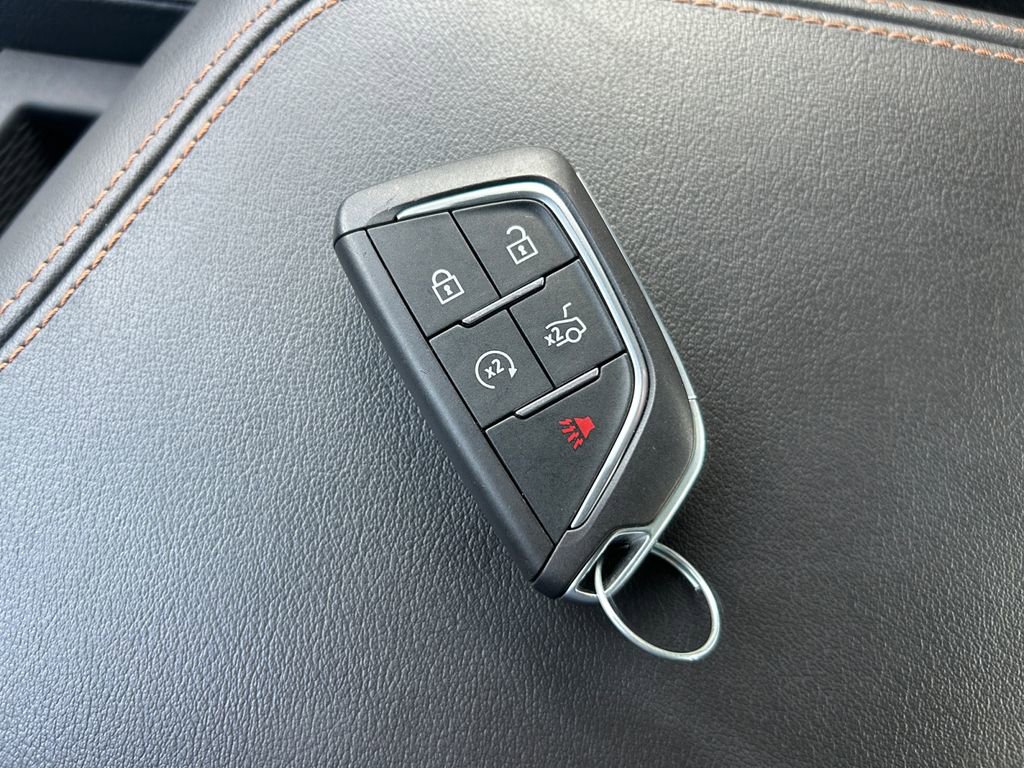 Used 2025 Cadillac CT5 Sport w/ Sun And Sound Package image 33