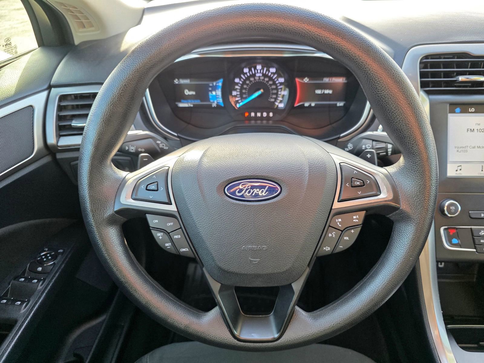 Used 2019 Ford Fusion SE image 13