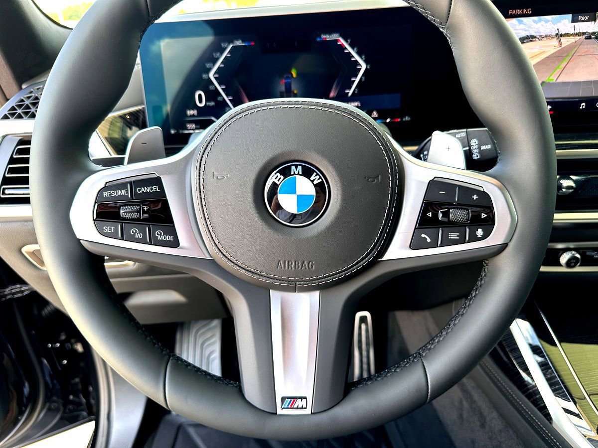 New 2026 BMW X7 xDrive40i w/ M Sport Package image 13