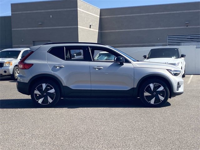 New 2025 Volvo EX40 Core w/ Climate Package image 6