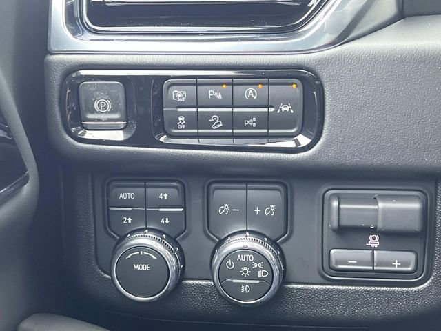 New 2026 GMC Yukon XL Elevation w/ Elevation Premium Package image 31