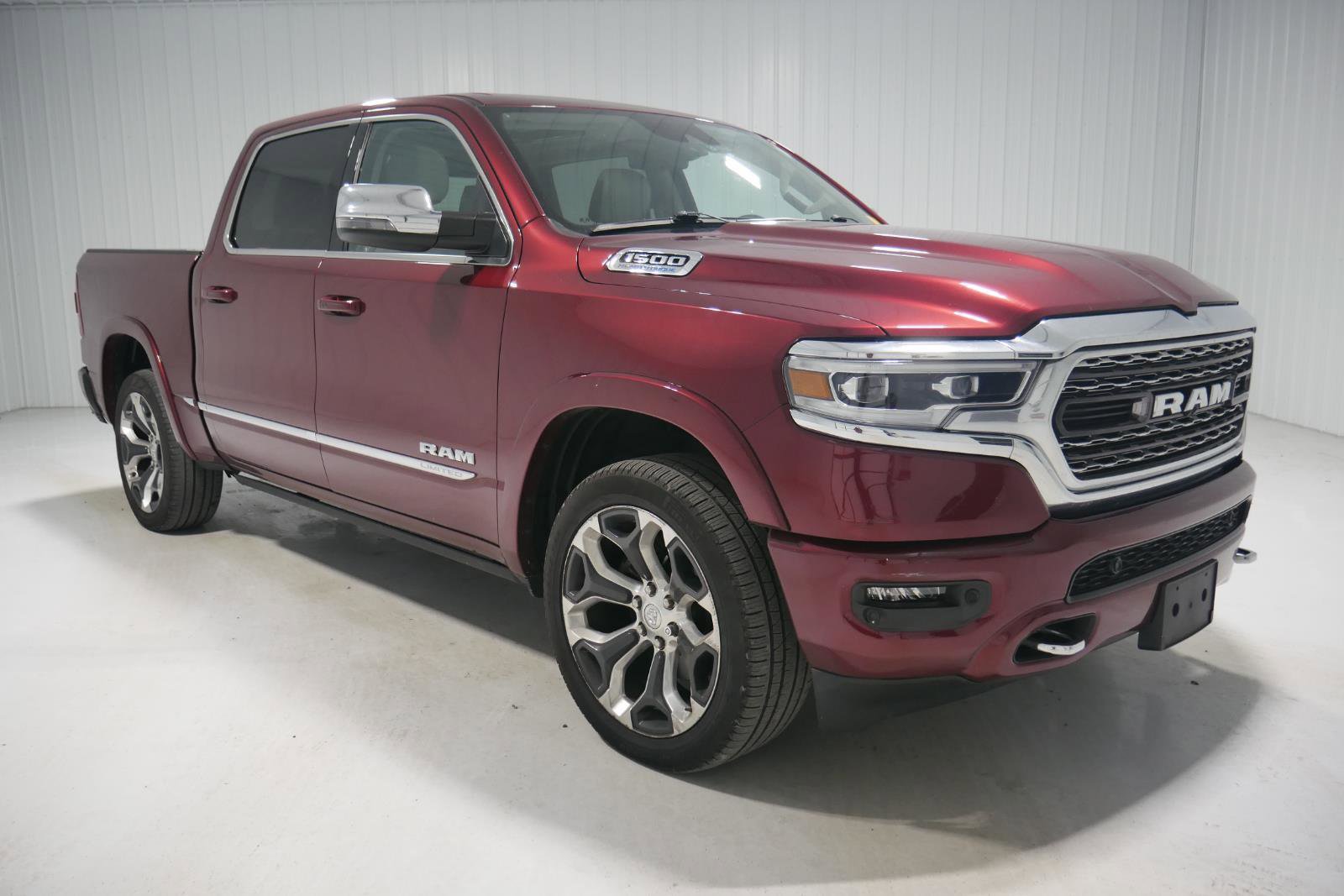 Used 2023 RAM 1500 Limited image 3