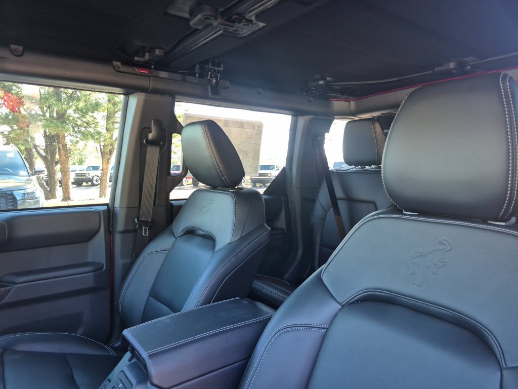 New 2026 Ford Bronco Outer Banks w/ Sasquatch Package AWD/4WD image 12