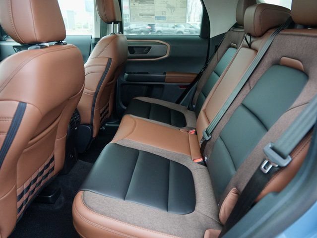 New 2025 Ford Bronco Sport Outer Banks w/ Outer Banks Tech Package+ AWD/4WD image 11