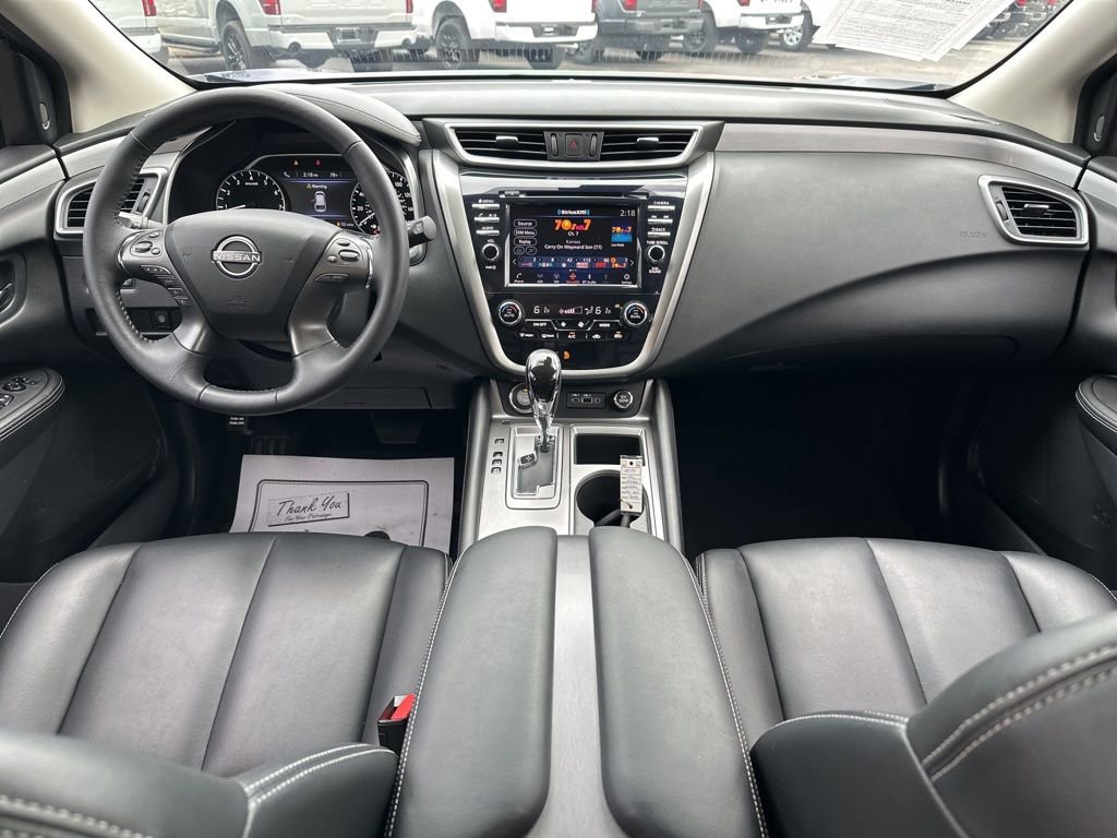 Used 2024 Nissan Murano SV w/ SV Midnight Edition Package image 13