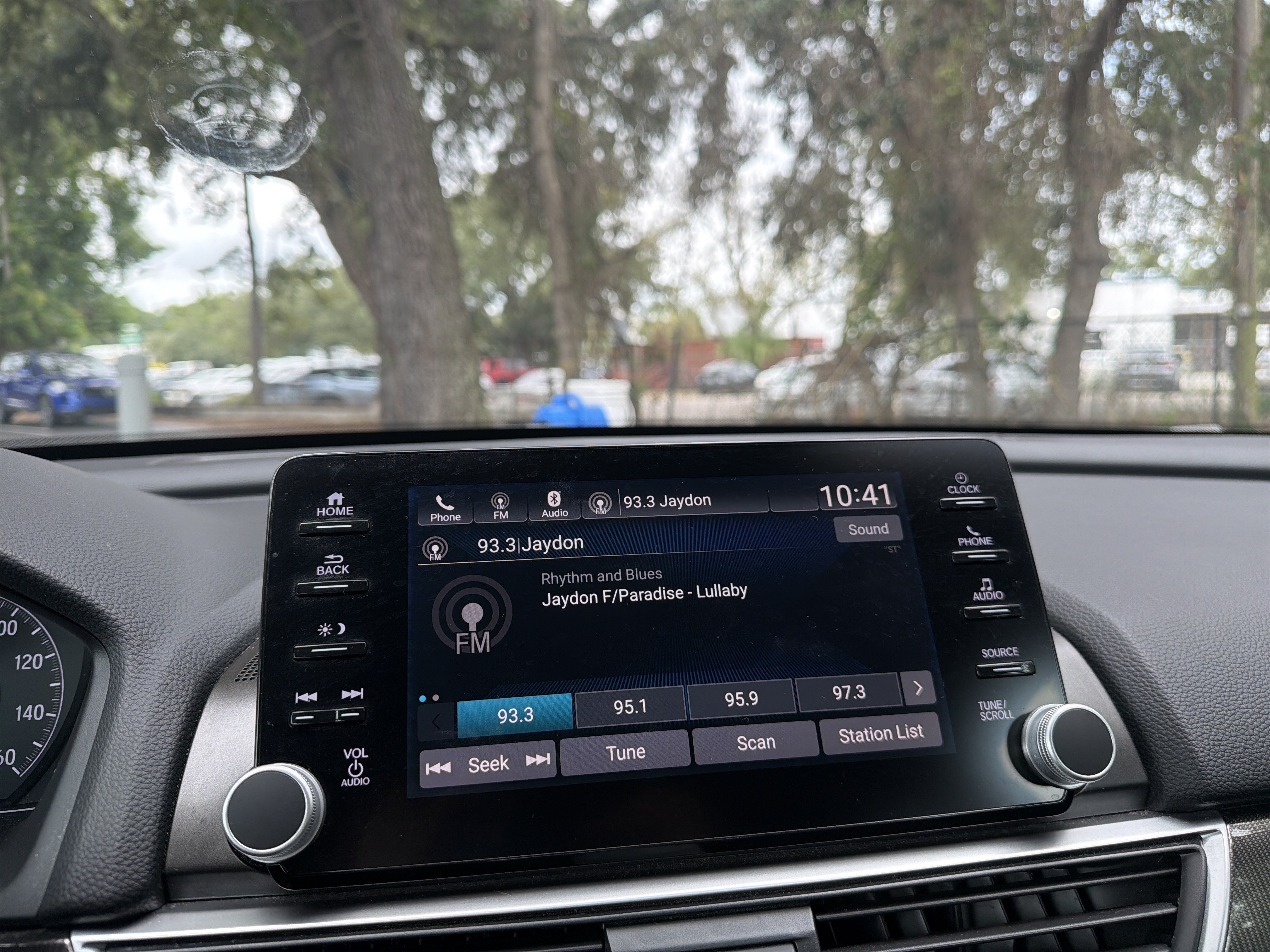 Used 2018 Honda Accord Sport image 22