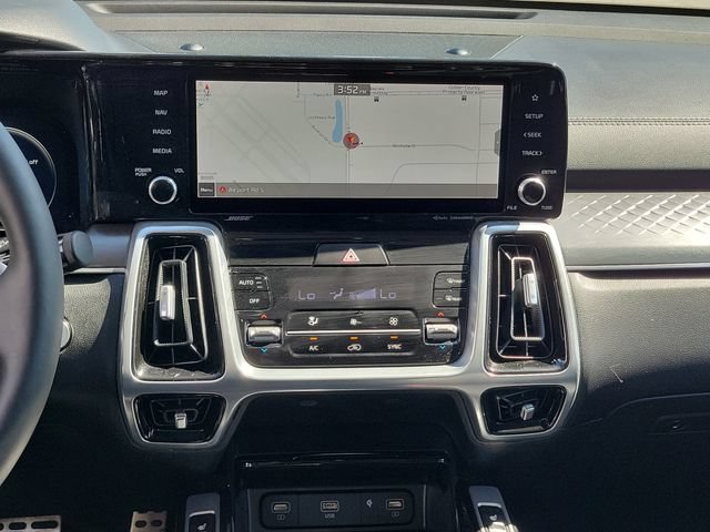 Certified 2022 Kia Sorento SX FWD image 19