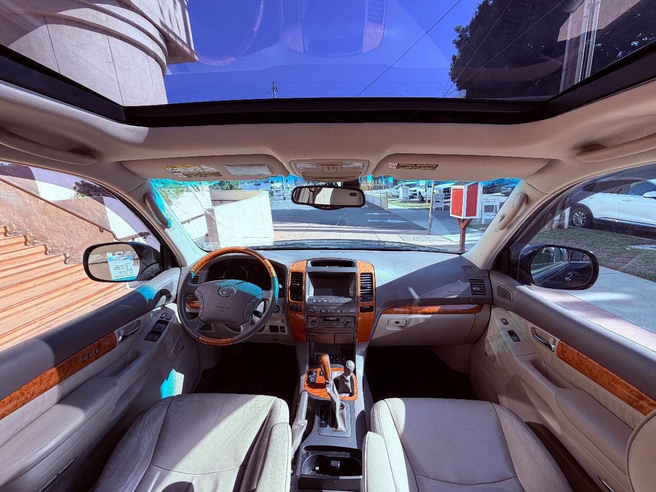 Used 2005 Lexus GX 470 image 9