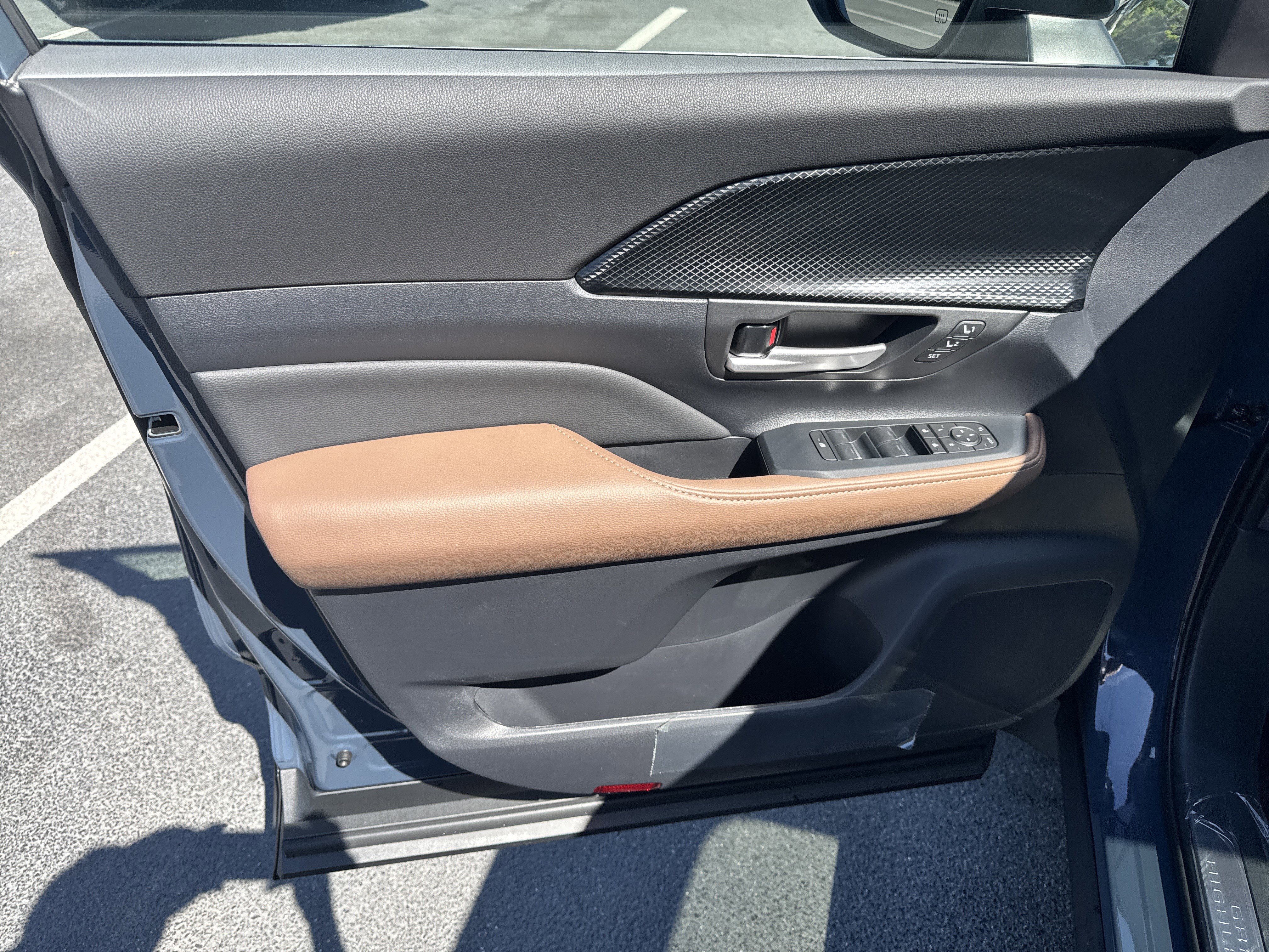 New 2026 Toyota Grand Highlander AWD Hybrid image 23