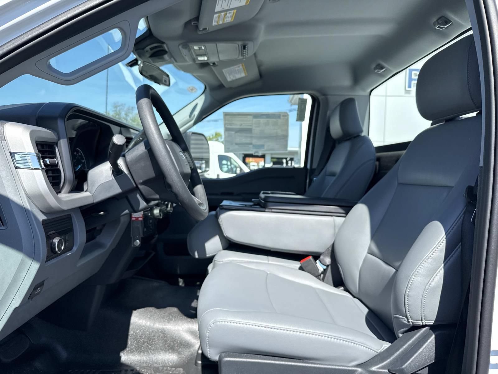 New 2026 Ford F250 XL w/ XL Driver Assist Package AWD/4WD image 10