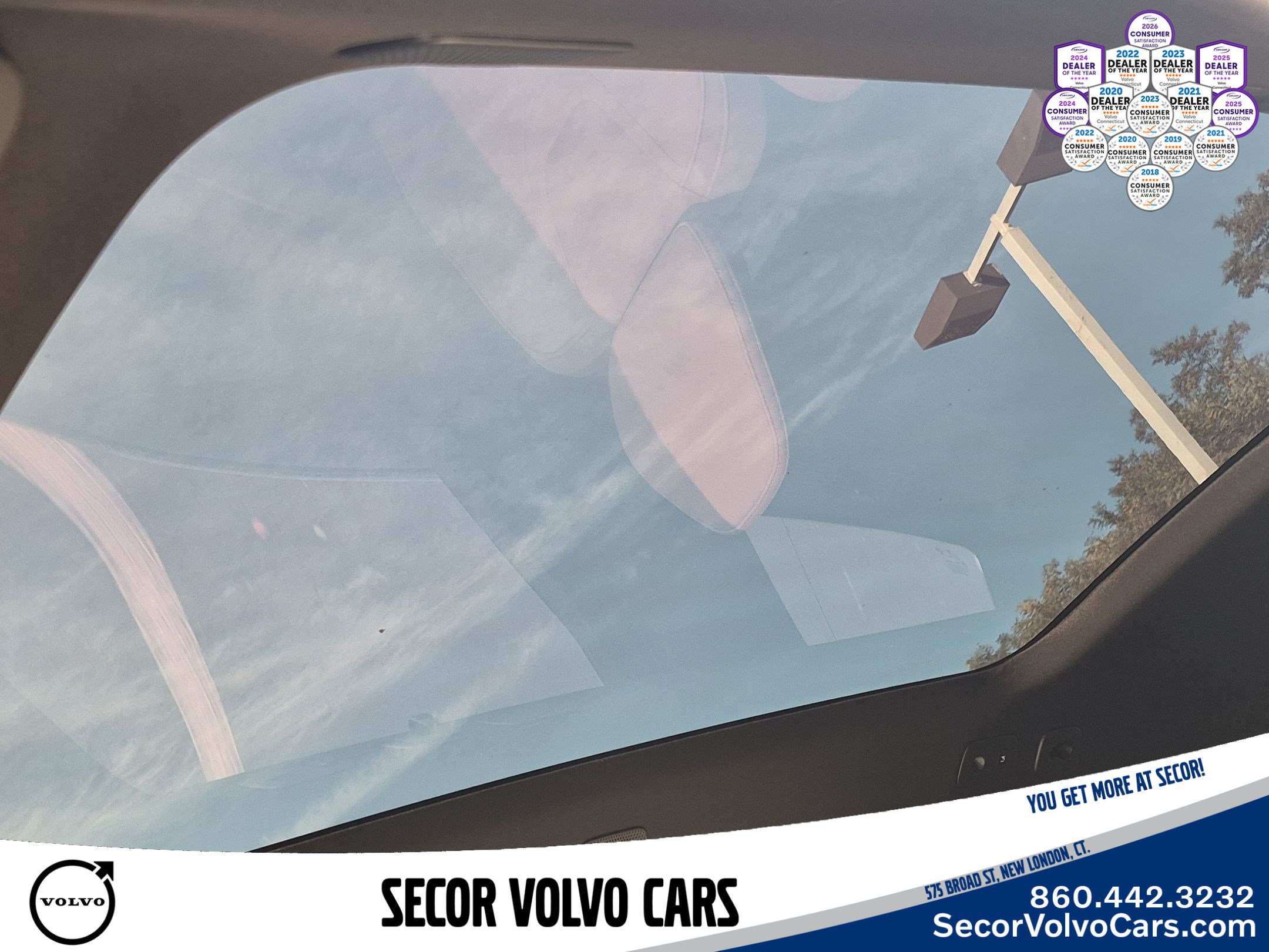 Used 2025 Volvo EX90 Ultra w/ Protection Package Premier AWD/4WD image 17