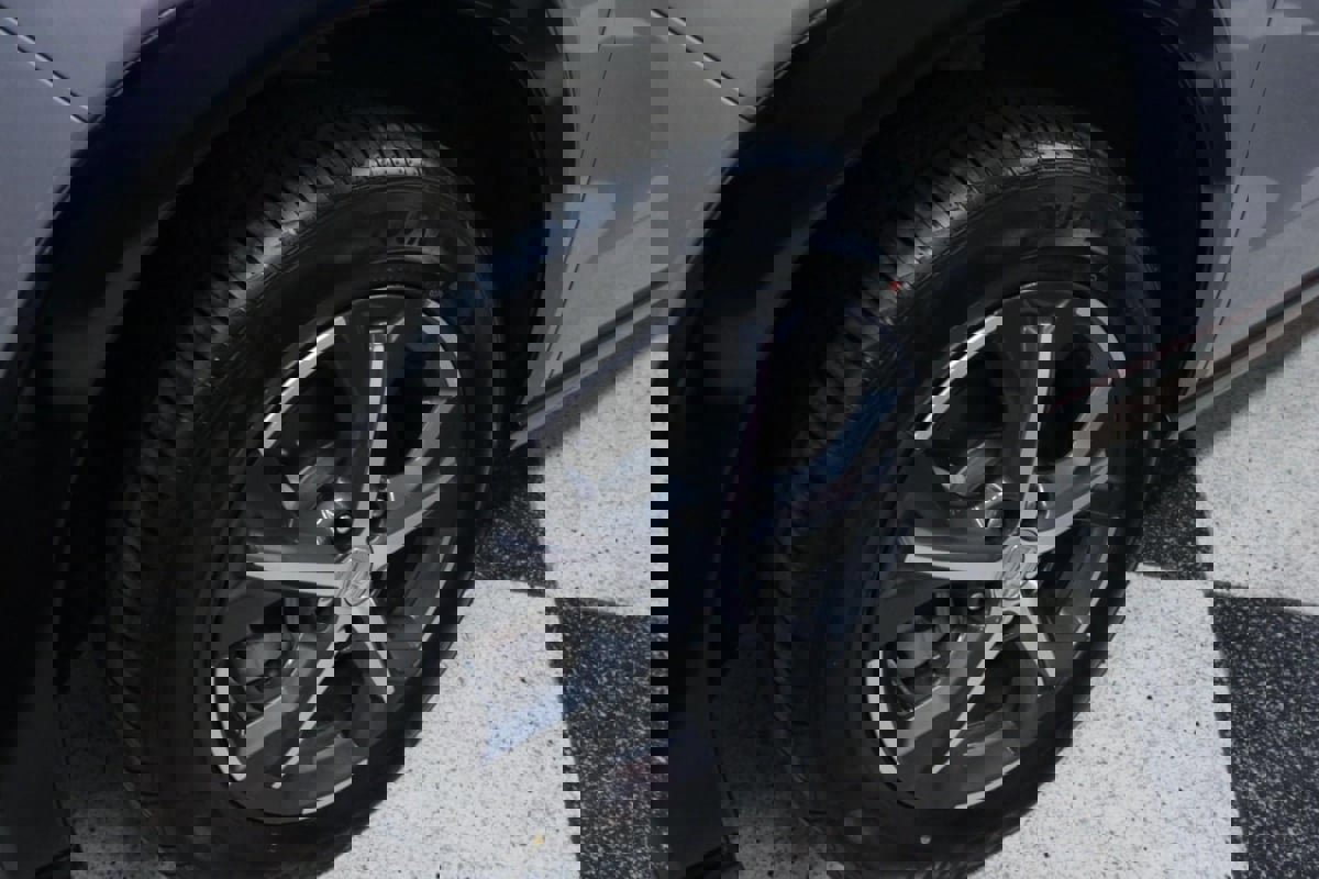 Used 2023 Honda HR-V EX-L image 34