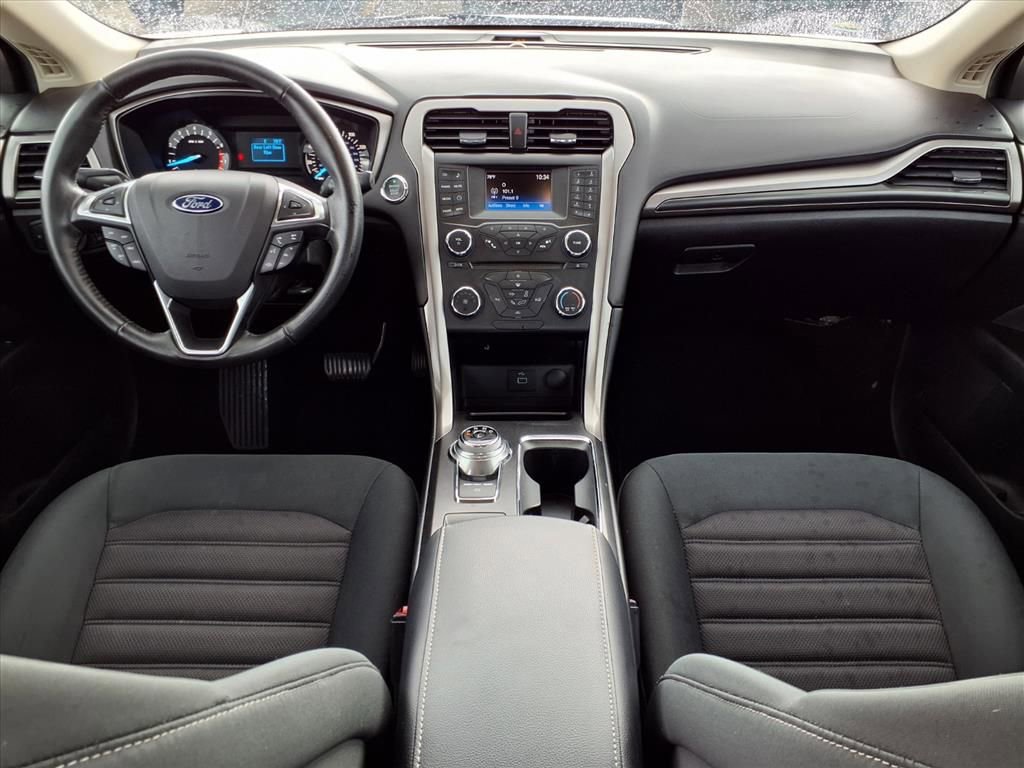 Used 2017 Ford Fusion S w/ Equipment Group 101A FWD image 9