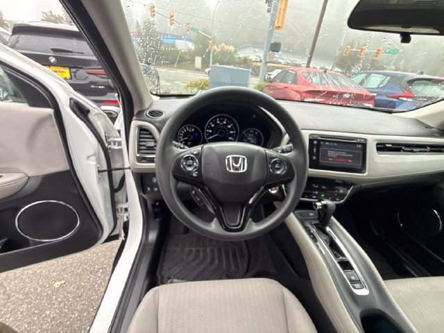 Used 2016 Honda HR-V EX image 31
