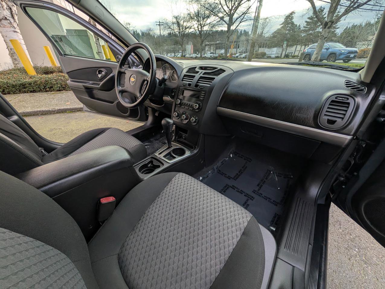 Used 2007 Chevrolet Malibu LT image 11