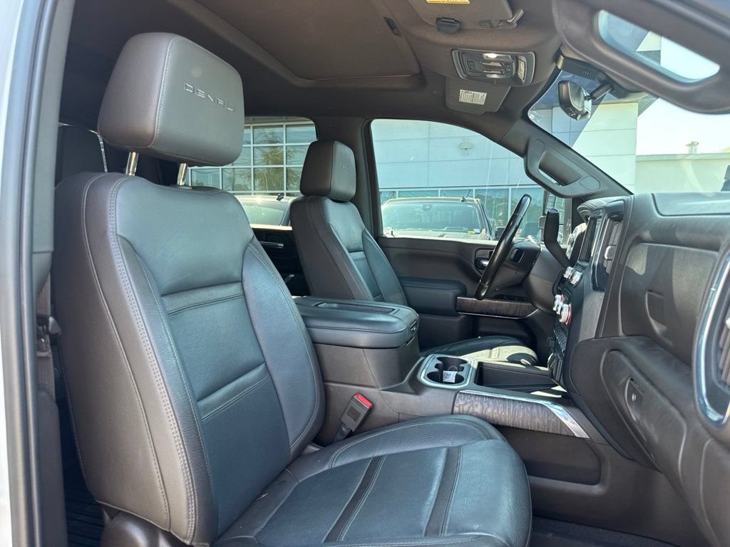 Used 2022 GMC Sierra 2500 Denali w/ Denali Ultimate Package AWD/4WD image 18