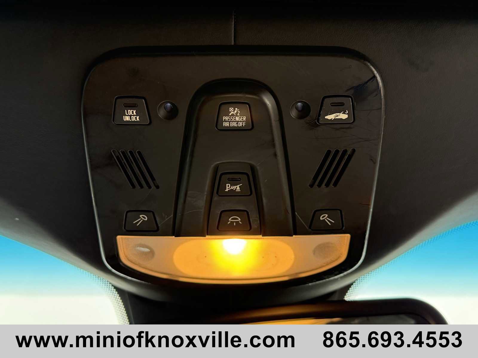 Used 2016 Ferrari California T image 23