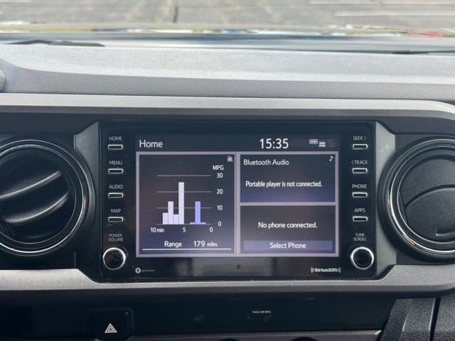 Used 2020 Toyota Tacoma TRD Off-Road w/ Technology Package image 21