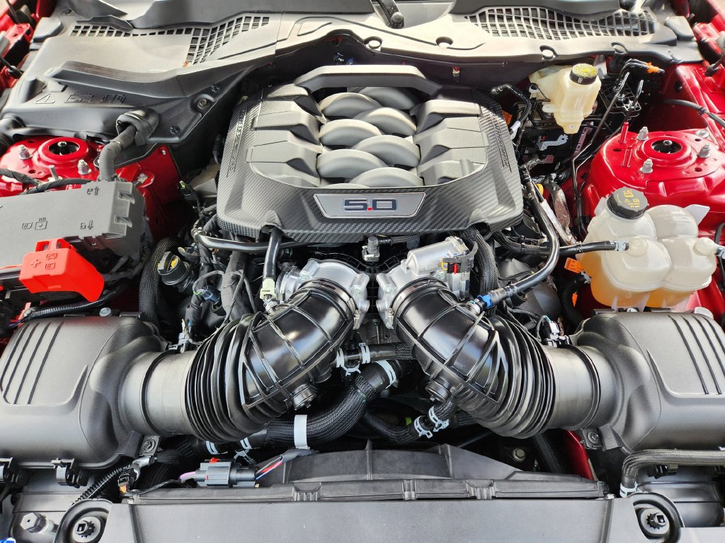 Used 2024 Ford Mustang GT Premium RWD image 17