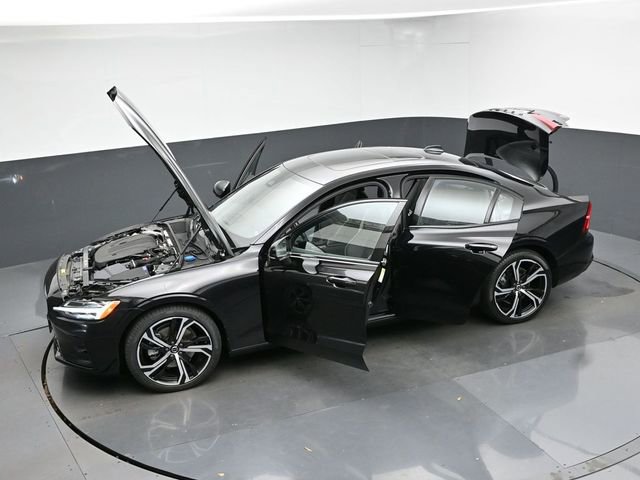 Used 2024 Volvo S60 B5 Plus FWD image 49