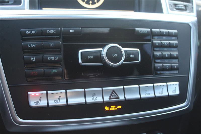 Used 2014 Mercedes-Benz GL 550 GL 550 image 28