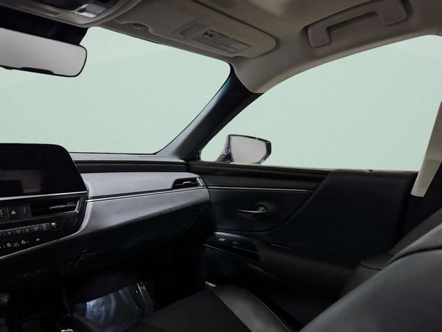 Used 2023 Lexus ES 250 w/ Premium Package image 13