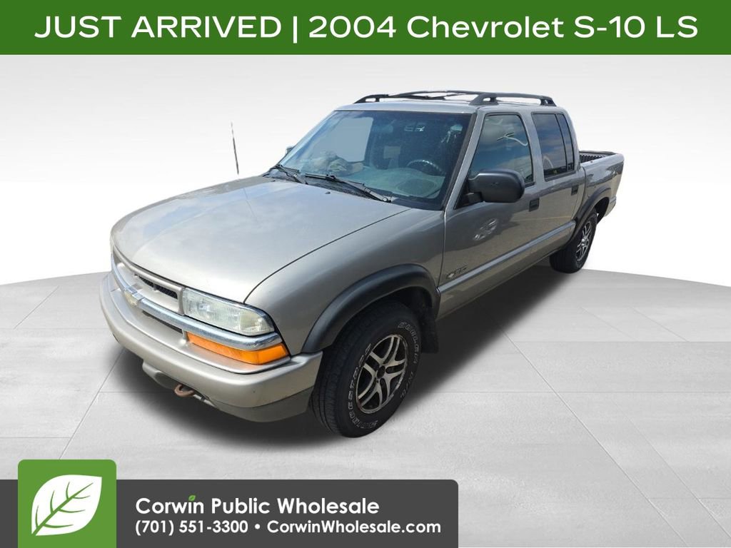 Used 2004 Chevrolet S10 Pickup LS w/ Appearance Package AWD/4WD image 1