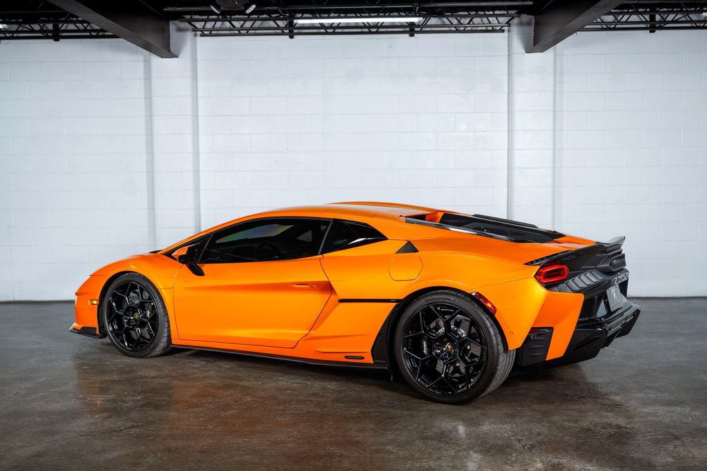 Used 2026 Lamborghini Temerario AWD/4WD image 5