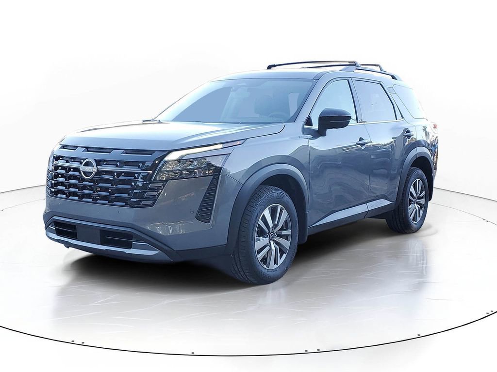 New 2026 Nissan Pathfinder SL image 3