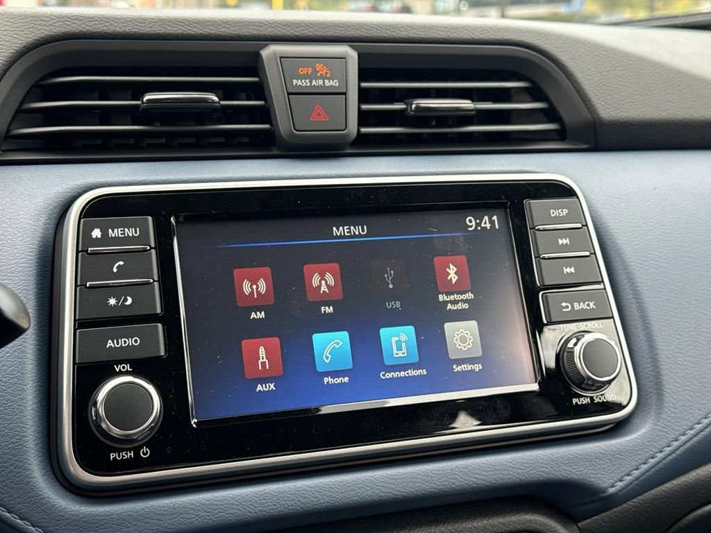 New 2025 Nissan Versa SV image 23