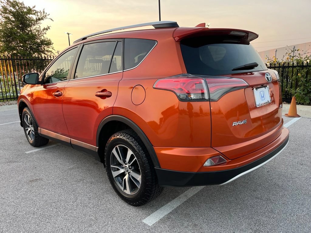 Used 2016 Toyota RAV4 XLE FWD image 6