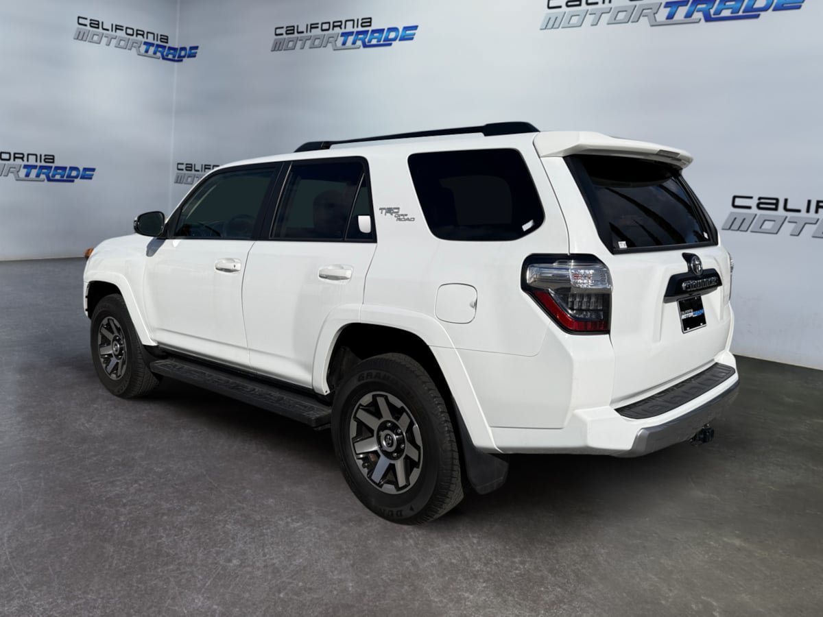 Used 2024 Toyota 4Runner TRD Off-Road Premium AWD/4WD image 7