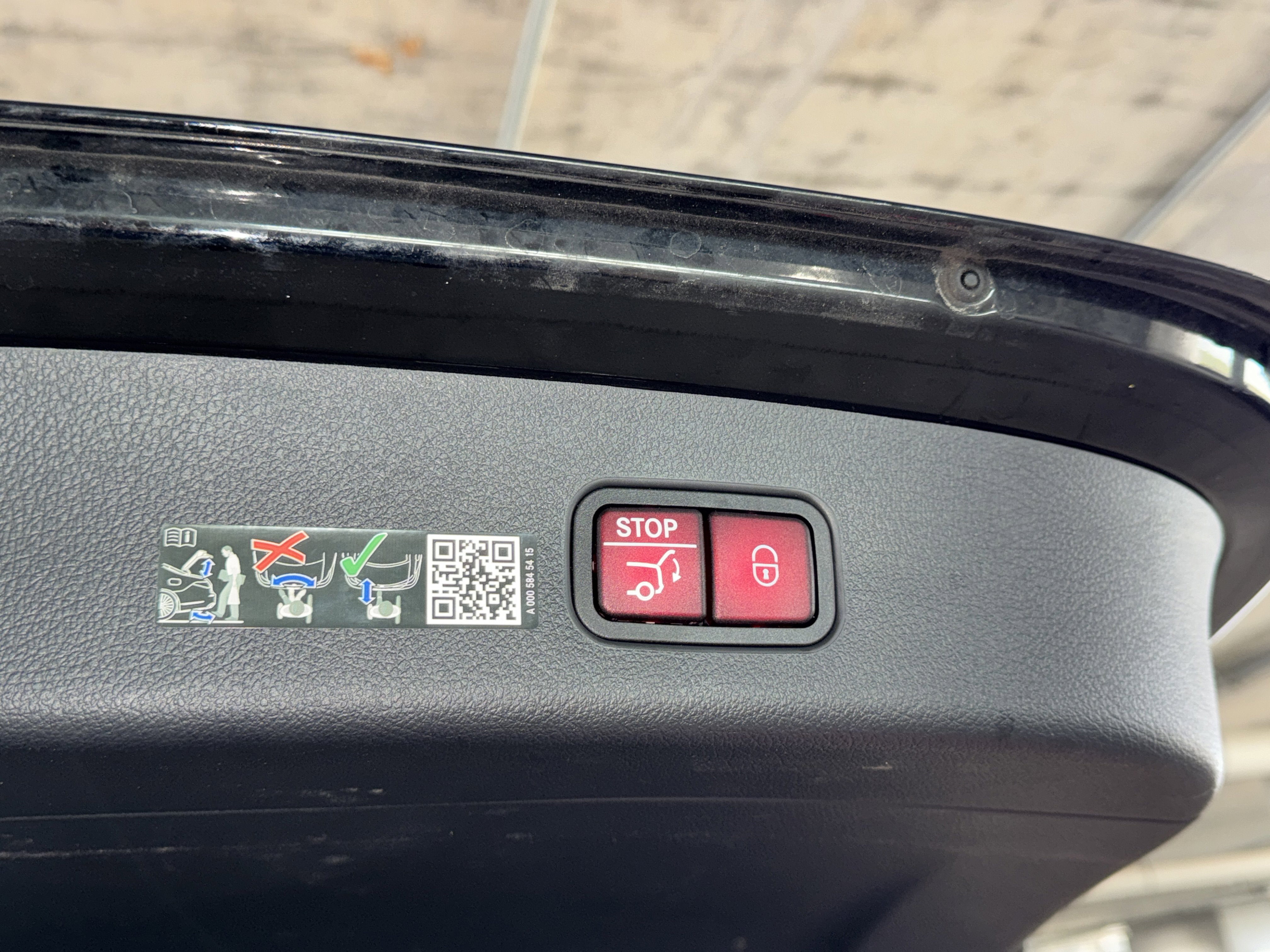 Used 2023 Mercedes-Benz GLC 300 image 14