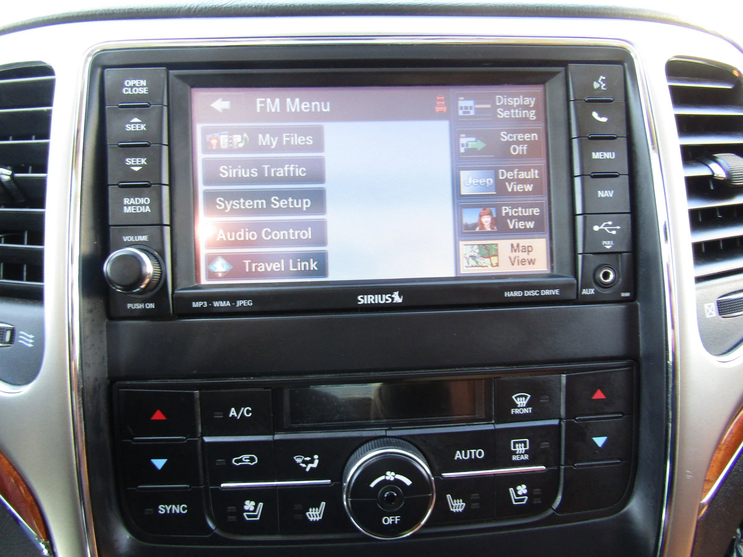 Used 2012 Jeep Grand Cherokee Overland image 27