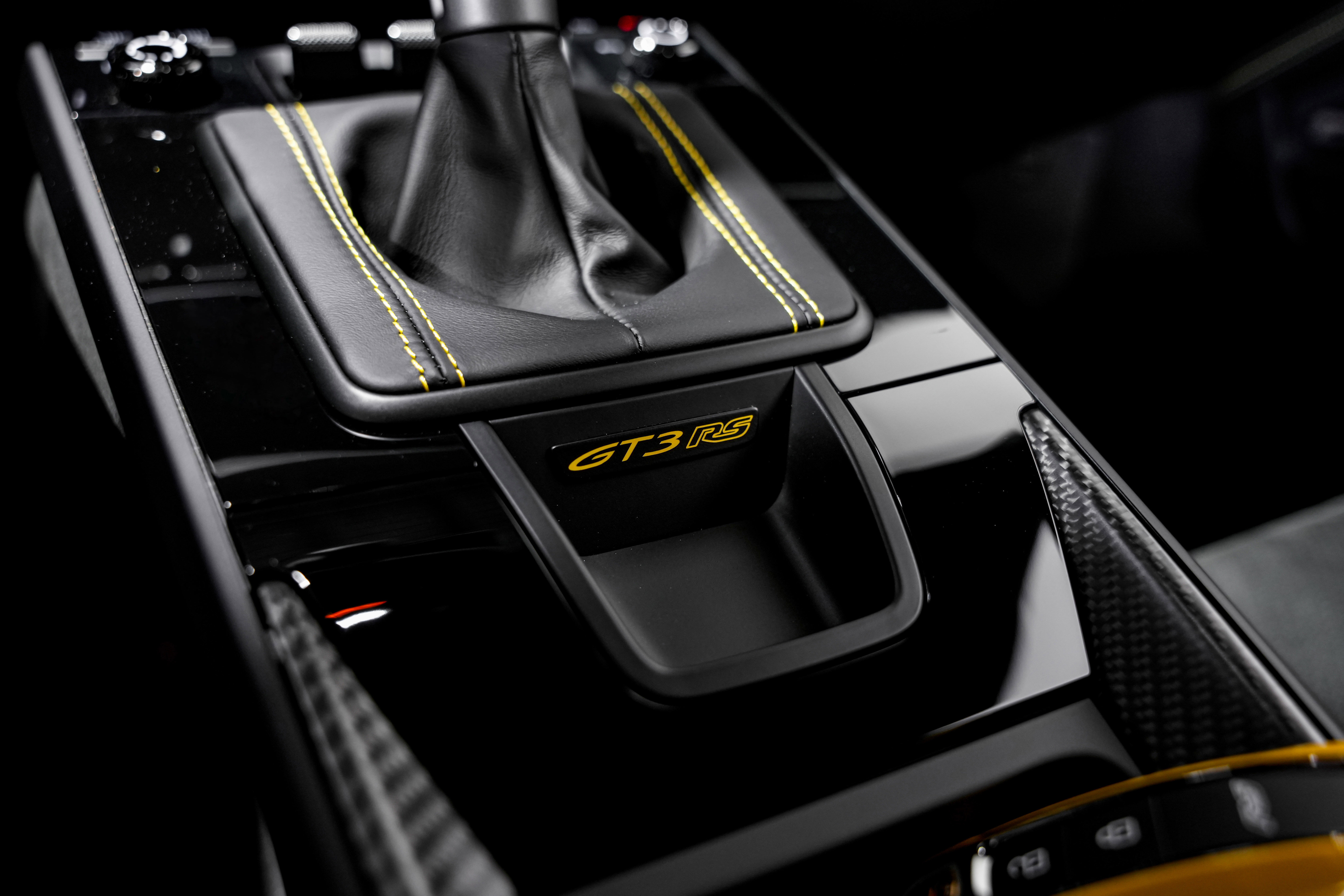 Used 2025 Porsche 911 GT3 RS image 18