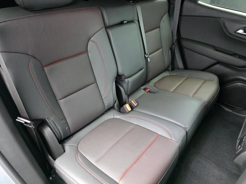 Used 2025 Chevrolet Blazer RS w/ Driver Confidence II Package FWD image 24