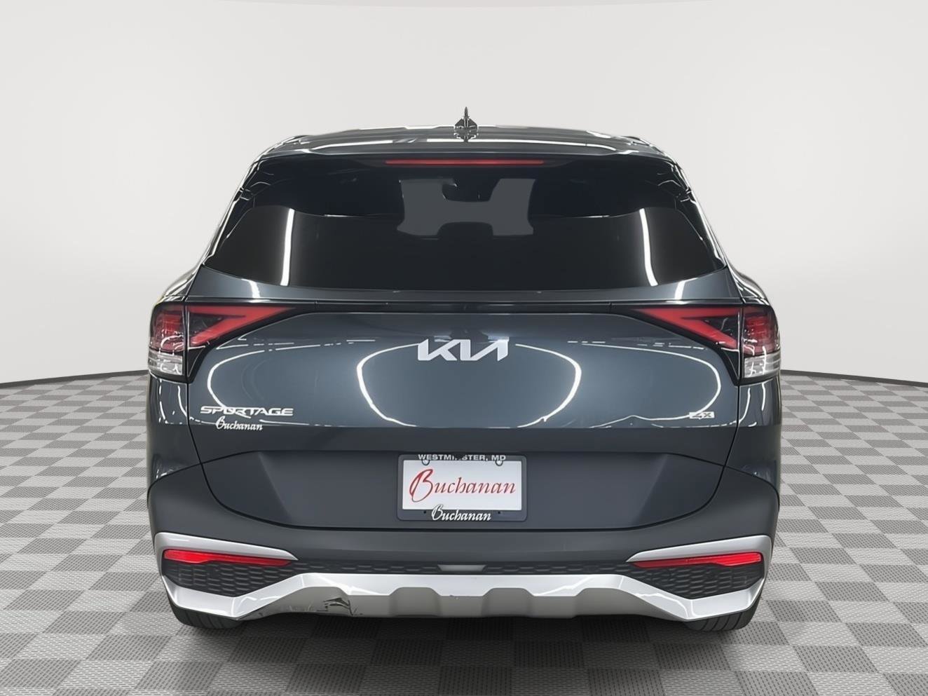 Used 2024 Kia Sportage LX image 6