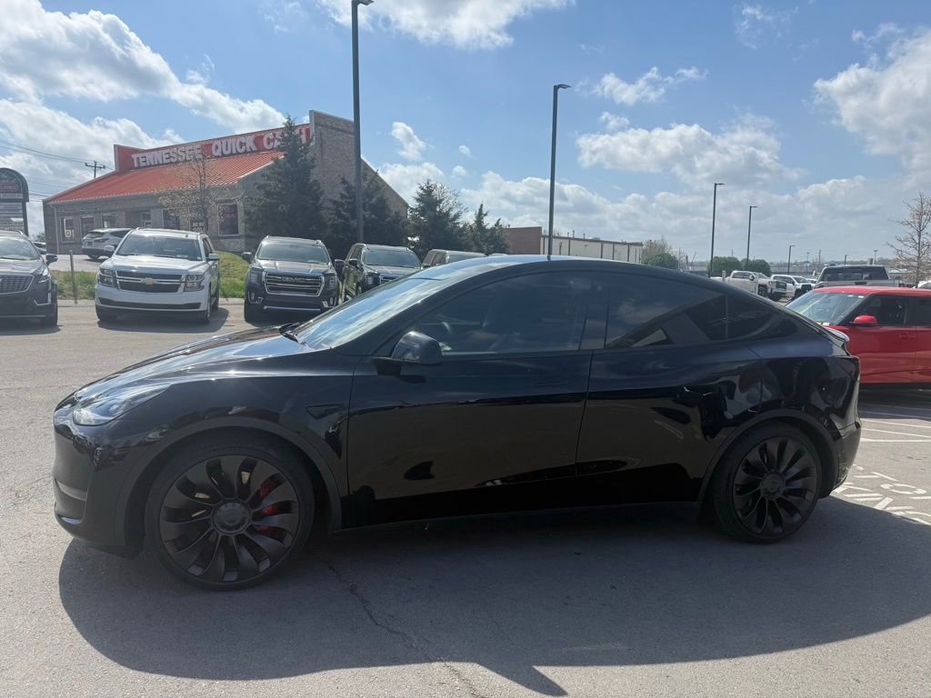 Used 2022 Tesla Model Y Performance image 5