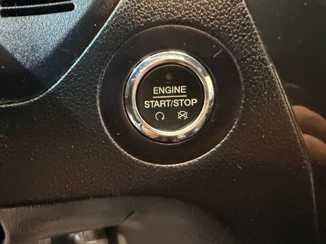 Used 2017 Ford Explorer XLT w/ Equipment Group 201A image 24